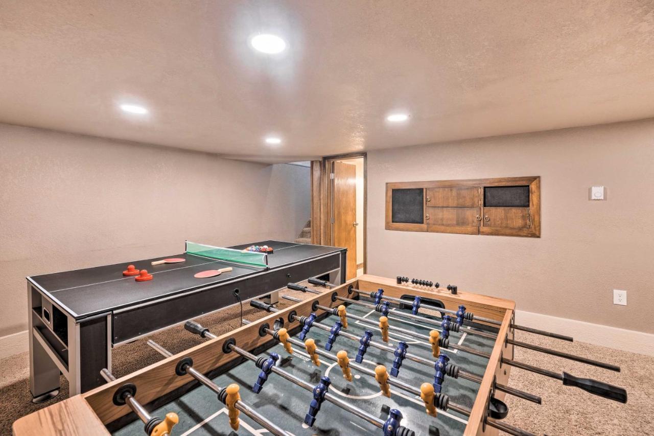 Colorado Springs Home Game Room, 3 Mi To Downtown Екстериор снимка