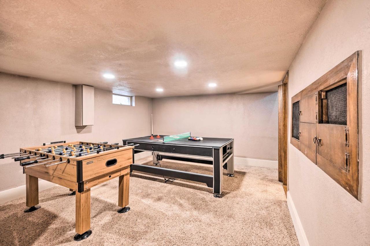 Colorado Springs Home Game Room, 3 Mi To Downtown Екстериор снимка